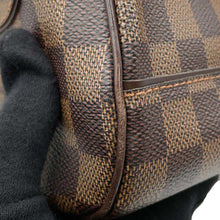 将图像加载到图库查看器中，LOUIS VUITTON Duomo RedN60008 Damier Ebene Canvas
