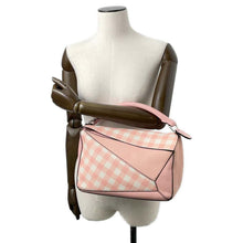 Load image into Gallery viewer, LOEWE Puzzle Bag Gingham Check Pink Leather Size Medium
