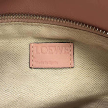 将图像加载到图库查看器中，LOEWE Puzzle Bag Gingham Check Pink Leather Size Medium
