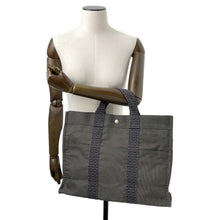 将图像加载到图库查看器中，HERMES Her Line Tote Gray Canvas Size MM
