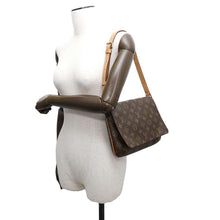 将图像加载到图库查看器中，LOUIS VUITTON Musette Tango Short Shoulder BrownM51257 Monogram
