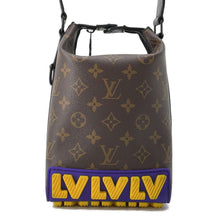 将图像加载到图库查看器中，LOUIS VUITTON Cruiser Messenger NoirM57966 Monogram LV Rubber
