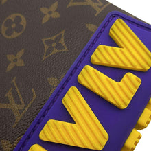 Load image into Gallery viewer, LOUIS VUITTON Cruiser Messenger NoirM57966 Monogram LV Rubber
