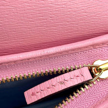 将图像加载到图库查看器中，GUCCI Bananya Compact Wallet Pink701009 Leather
