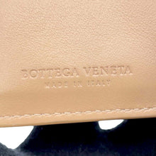 将图像加载到图库查看器中，Bottega Veneta INTRECCIATO compact wallet Beige666944 Leather
