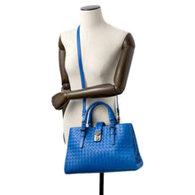 将图像加载到图库查看器中，Bottega Veneta INTRECCIATO 2WAYBag Blue489509 Leather
