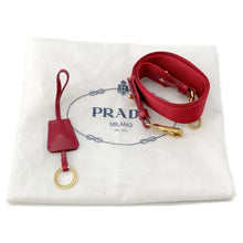 将图像加载到图库查看器中，PRADA 2WAYBag Red1BA172 Nylon
