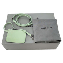 将图像加载到图库查看器中，BALENCIAGA TOOL2.0 Tool North South Tote Bag Light Green669754 Calf Leather Size XS
