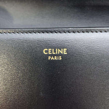 将图像加载到图库查看器中，CELINE Chain Wallet Margo Black10L033DPV.38NO Calf Leather
