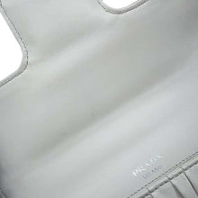 将图像加载到图库查看器中，PRADA Gathered ChainShoulder White1BD140 Leather
