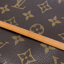 Load image into Gallery viewer, LOUIS VUITTON Pochette Accessoires BrownM40712 Monogram
