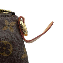 将图像加载到图库查看器中，LOUIS VUITTON Turenne BordeauxM48813 Monogram Size PM
