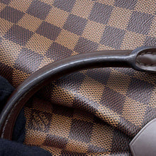 将图像加载到图库查看器中，LOUIS VUITTON Siena RedN41545 Damier Ebene Canvas Size PM
