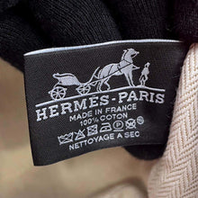 将图像加载到图库查看器中，HERMES Brid a Black Hibiscus Canvas Size PM
