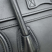 将图像加载到图库查看器中，CELINE Luggage Black189243 Smooth Calf Leather Size Nano
