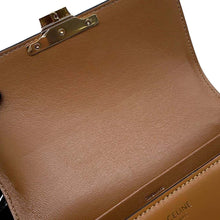 将图像加载到图库查看器中，CELINE Triomphe Shoulder Camel191903BF4 Calf Leather Size Nano
