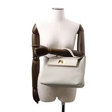 Load image into Gallery viewer, HERMES 24/24 Sac Van Quatre Verso Gris Perle/Betton Togo Leather Swift Leather Size 29
