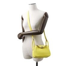 Load image into Gallery viewer, HERMES Lindy Lime Taurillon Clemence Size Mini

