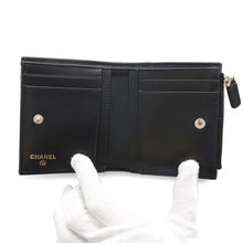 将图像加载到图库查看器中，CHANEL Small Wallet Logo Rhinestone BlackAP4174 Caviar Leather
