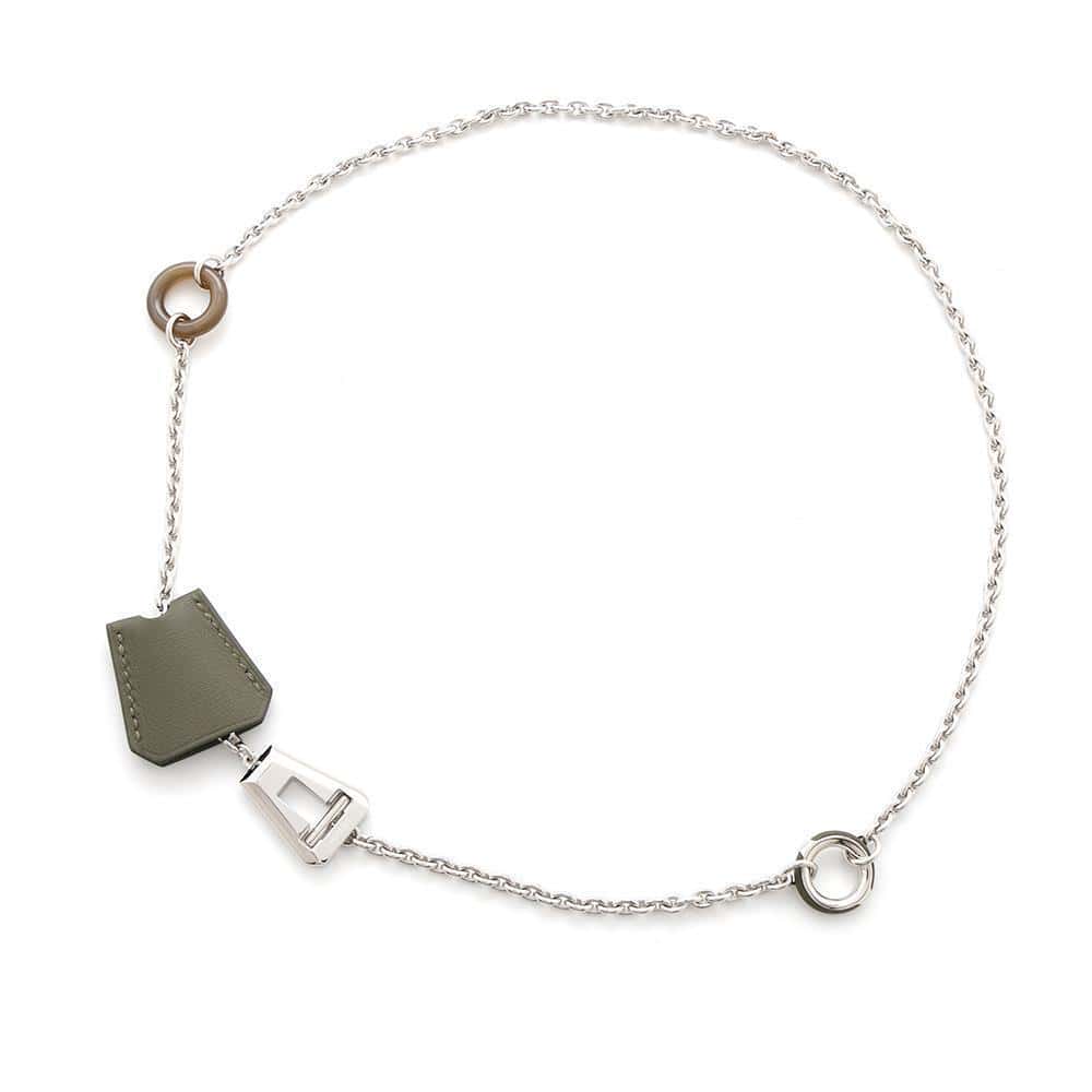 HERMES Necklace 《Clochette》 Vert Veronese Swift Leather Metal