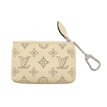 Load image into Gallery viewer, LOUIS VUITTON Pochette Cles bananaM81516 Monogram Mahina
