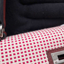 Load image into Gallery viewer, HERMES Kelly Sellier RougeSellier/Ecru/Framboise Toile Cadrille Swift Leather Size 25
