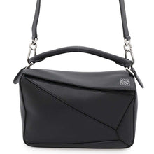 将图像加载到图库查看器中，LOEWE Puzzle Bag Black322.30.S21 Leather Size Small
