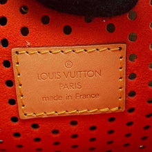 将图像加载到图库查看器中，LOUIS VUITTON Muset OrangeM95174 Monogram Perfo
