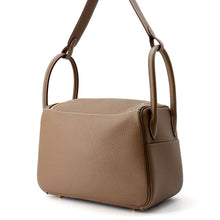 Load image into Gallery viewer, HERMES Lindy Etoupe Taurillon Clemence Size 26
