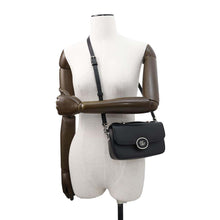 Load image into Gallery viewer, GUCCI Petite Mini Black739722 Leather Size Mini
