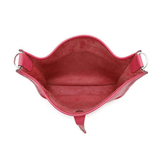 Load image into Gallery viewer, HERMES Evelyne 3 Rose Extreme Taurillon Clemence Size PM
