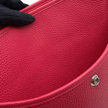 Load image into Gallery viewer, HERMES Evelyne 3 Rose Extreme Taurillon Clemence Size PM
