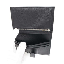Load image into Gallery viewer, HERMES Bean compact Black Epsom
