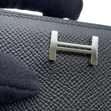 Load image into Gallery viewer, HERMES Bean compact Black Epsom

