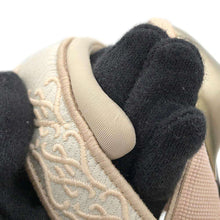 将图像加载到图库查看器中，FENDI Colibri Pumps Pink Canvas Size 34H
