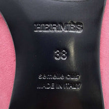 Load image into Gallery viewer, HERMES Mocassins Paris Suede Rose Aphrodite Chevre Leather Velour (Suede) Size 38
