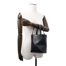 将图像加载到图库查看器中，LOEWE Puzzlefold Tote Bag BlackA657V25X01 Shiny Calf Leather Size Mini
