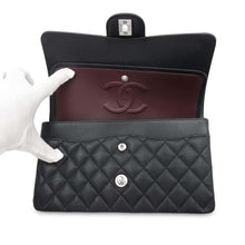 将图像加载到图库查看器中，CHANEL Matelasse W flap WChainShoulder Bag BlackA01112 Caviar Leather Size 25

