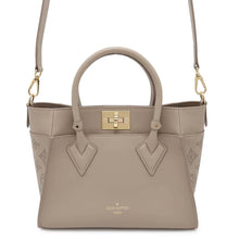 将图像加载到图库查看器中，LOUIS VUITTON On My Side GaletM20600 Monogram Mahina Calf Leather Size PM
