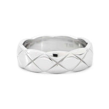 Load image into Gallery viewer, CHANEL Coco Crush Collection MediumRing Size 59/#19J10570 18K White Gold
