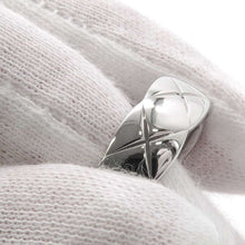 Load image into Gallery viewer, CHANEL Coco Crush Collection MediumRing Size 59/#19J10570 18K White Gold
