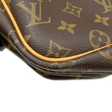 Load image into Gallery viewer, LOUIS VUITTON Reporter BrownM45252 Monogram Size GM
