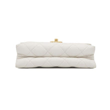 Load image into Gallery viewer, CHANEL Matelasse ChainShoulder Bag WhiteAS3226 Lambskin
