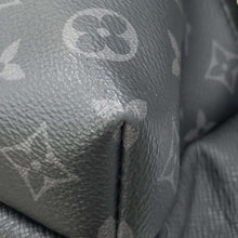 Load image into Gallery viewer, LOUIS VUITTON Discovery・Backpack NoirM30230 Taiga Leather Monogram Eclipse
