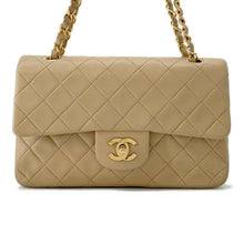 Load image into Gallery viewer, CHANEL Matelasse ChainShoulder Bag BeigeA01113 Lambskin Size 23
