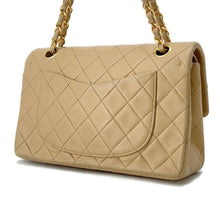 Load image into Gallery viewer, CHANEL Matelasse ChainShoulder Bag BeigeA01113 Lambskin Size 23
