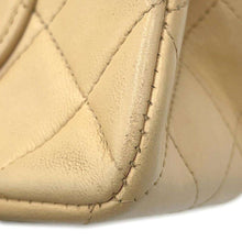 Load image into Gallery viewer, CHANEL Matelasse ChainShoulder Bag BeigeA01113 Lambskin Size 23
