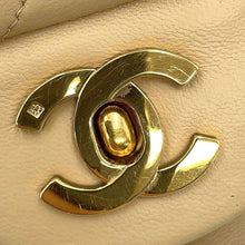 Load image into Gallery viewer, CHANEL Matelasse ChainShoulder Bag BeigeA01113 Lambskin Size 23
