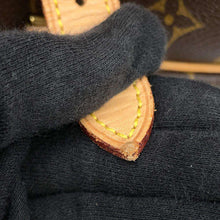 Load image into Gallery viewer, LOUIS VUITTON Saumur BrownM42256 Monogram Size 30
