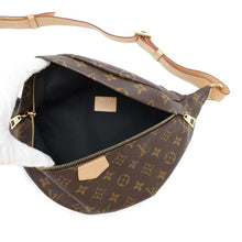 Load image into Gallery viewer, LOUIS VUITTON Bumbag NoirM43644 Monogram
